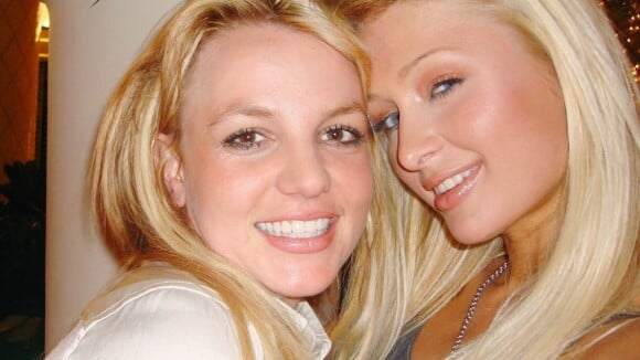 Paris Hilton et Britney Spears ont-elles inventé le selfie ?