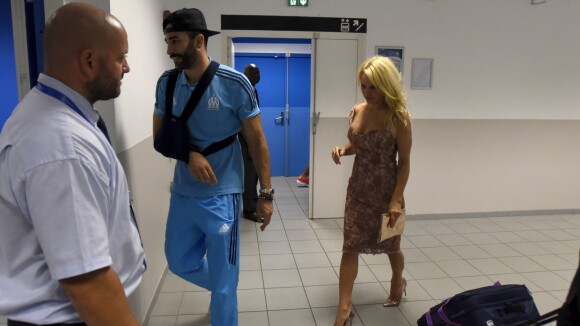 Pamela Anderson en couple avec Adil Rami, "attentionné et jaloux"