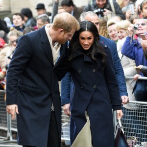 Le prince Harry et Meghan Markle arrivent au centre d'art contemporain de Nottingham  pour la journée mondiale de la lutte contre le sida du Terrence Higgins Trust, le 1er decembre 2017. Leur premier engagement officiel en couple après l'annonce de leurs fiançailles.