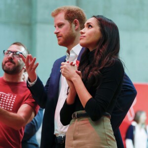 Meghan Markle accompagnait son fiancé le prince Harry en engagement officiel à Nottingham le 1er décembre 2017 pour la première fois suite à l'annonce de leurs fiançailles.