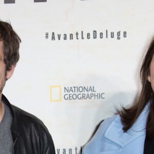 Marion Cotillard enceinte et son compagnon Guillaume Canet - Avant première du documentaire "Before the flood" au théâtre du Chatelet à Paris le 17 octobre 2016.