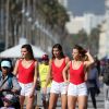 Exclusif - Kleofina Pnishi (Miss Provence 2017), Julia Sidi-Atman (Miss Cote-d'Azur 2017) et Ophélie Forgit (Miss Poitou-Charentes 2017) - Les 30 prétendantes au titre de Miss France 2018 font du roller et du vélo dans le quartier de Venice à Los Angeles, Californie, Etats-Unis, le 28 novembre 2017.