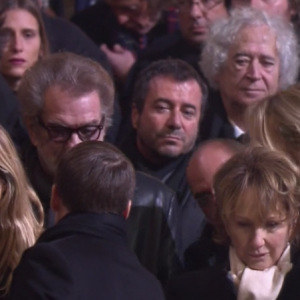 Emmanuel Macron, Nathalie Baye aux obsèques de Johnny Hallyday à Paris. Le 9 décembre 2017.