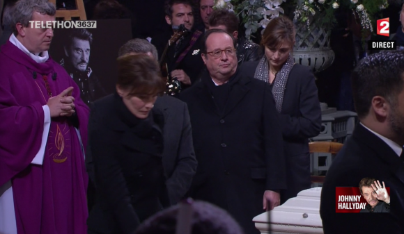 François Hollande et Julie Gayet aux obsèques de Johnny Hallyday à Paris. Le 9 décembre 2017.