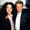 Linda Hardy et Johnny dans les coulisses du défilé Katoucha le 10 octobre 1994.