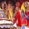 Les 30 Miss en costume régional pour l'ouverture - Concours Miss France 2018. Sur TF1, le 16 décembre 2017.