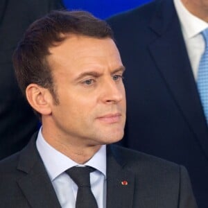 Le président Emmanuel Macron et la chancelière d'Allemagne Angela Merkel lors de la photo de famille des chefs d'état et de gouvernement de l'Union Européenne à Bruxelles le 14 décembre 2017.