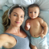 Candice Swanepoel a publié une photo d'elle et son fils Anacã sur sa page Instagram le 18 février 2017