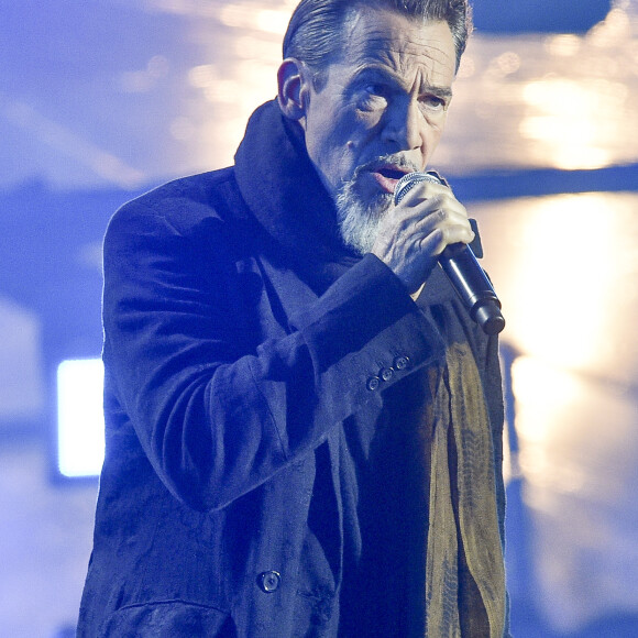 Florent Pagny - Concert "Paris, À nous les Jeux!" pour fêter l'attribution des Jeux Olympiques et Paralympiques d'été 2024 sur la place de l'hôtel de ville de Paris, France, le 15 septembre 2017. © Pierre Perusseau/Bestimage