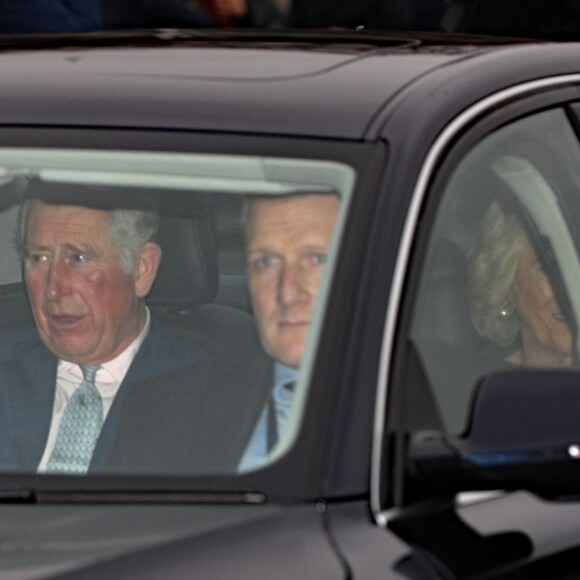 Le prince Charles et la duchesse Camilla au palais de Buckingham pour le traditionnel déjeuner de Noël organisé par la reine Elizabeth II, le 20 décembre 2017 à Londres.