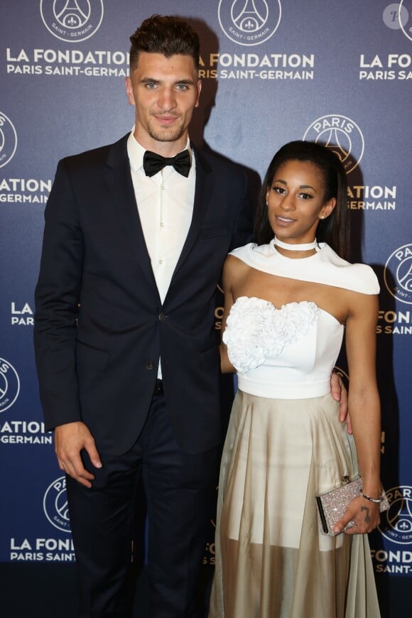 Exclusif - Thomas Meunier et sa compagne Deborah Panzokou - Dîner de gala au profit de la Fondation PSG au Parc des Princes à Paris le 16 mai 2017. La Fondation PSG avait réuni lors de ce 4ème Gala annuel les acteurs du Club (Joueurs foot et hand, staff et dirigeants) ainsi que quelque 400 invités. © Rachid Bellak/Bestimage