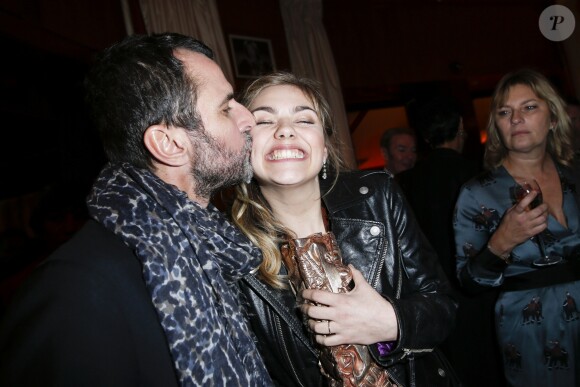 Eric Lartigau et Louane Emera (César du meilleur espoir féminin) - Dîner au Fouquet's lors de la 40e cérémonie des César à Paris le 20 février 2015.