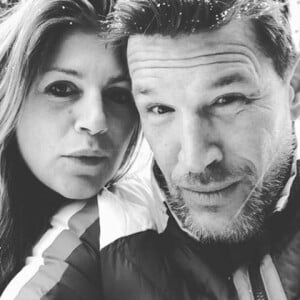 Benjamin Castaldi en vacances à Val-d'Isère, au ski, avec ses fils Simon et Enzo ainsi que son épouse Aurore Aleman, son beau-frère Bob Sinclar et les enfants de ce dernier : Paloma et Raphaël Le Friant.