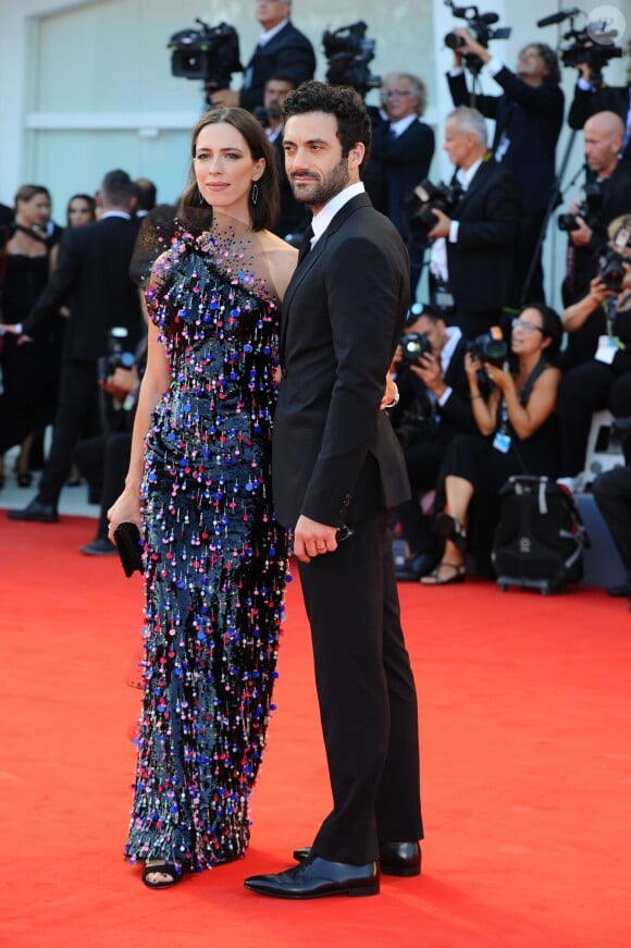 Rebecca Hall et son mari Morgan Spector - Première du film Downsizing lors de la cérémonie d'ouverture du 74ème festival de Venise le 30 août 2017.