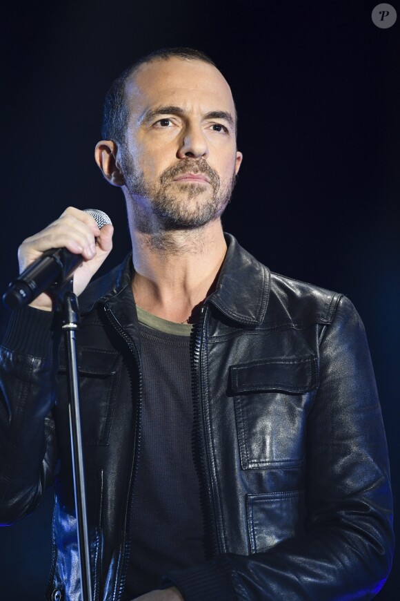 Exclusif - Calogero - Enregistrement de l'émission "Johnny, toute la musique qu'ils aiment" à la Seine Musicale, le 13 décembre 2017. L'émission sera diffusée le samedi 6 janvier sur TF1 © Perusseau-Veeren / Bestimage