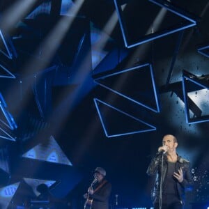 Exclusif - Calogero - Enregistrement de l'émission "Johnny, toute la musique qu'ils aiment" à la Seine Musicale, le 13 décembre 2017. L'émission sera diffusée le samedi 6 janvier sur TF1 © Perusseau-Veeren / Bestimage