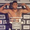 Tony Yoka - Pesée officielle du match "La conquête" de Tony Yoka et Jonathan Rice dans les locaux de Canal+ à Boulogne-Billancourt, France, le 13 octobre 2017. © CVS/Bestimage