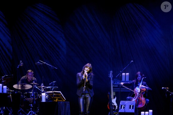 Carla Bruni en concert au Teatro Nuevo Apolo de Madrid le 10 janvier 2018.