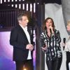 Garou, Zazie, Sophie Davant et Nagui rendent hommage à Johnny Hallyday lors du 31e Téléthon, au Pavillon Baltard le 8 décembre 2017.