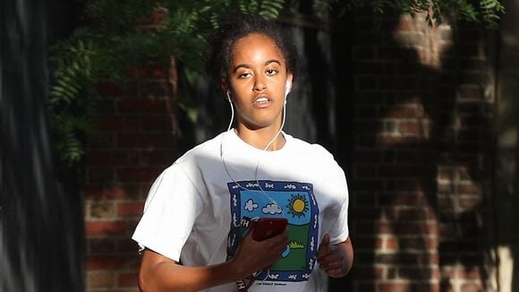 Malia Obama, toujours aussi in love, radieuse au côté de son boyfriend