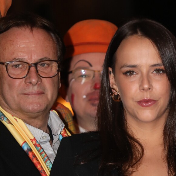 Pauline Ducruet était particulièrement sexy, très décolletée, aux côtés de sa mère la princesse Stéphanie de Monaco et sa soeur Camille Gottlieb lors de la représentation du 20 janvier 2018 au 42e Festival International du Cirque de Monte-Carlo, sous le chapiteau de Fontvieille. © Jean-Charles Vinaj/Pool Monaco/Bestimage