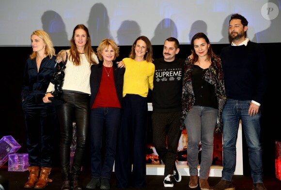 Eloïse Lang, prix du public pour "Larguées", Miou-Miou, Camille Cottin, prix d'interprétation féminine dans le film « Larguées » lors de la soirée de clôture et remise de prix du 21ème festival international du film de comédie de l'Alpe d'Huez le 20 janvier 2018. © Dominique Jacovides / Bestimage