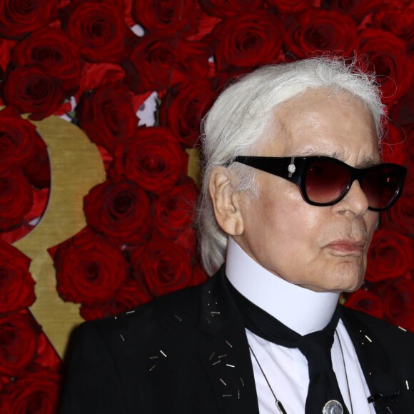 Karl Lagerfeld à la soirée WWD Honors à New York le 24 octobre 2017.