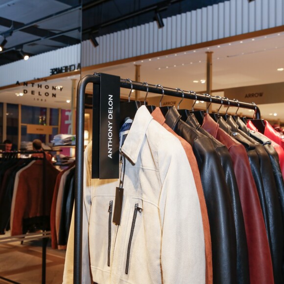 Exclusif - Lancement de la collection cuirs Anthony Delon 1985 en présence du créateur Anthony Delon au Pop-Up Store "Anthony Delon 1985" du Printemps Haussmann à Paris, le 19 janvier 2018. © Philippe Doignon/Bestimage