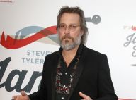 Sex and the City : John Corbett, alias Aidan, est méconnaissable !