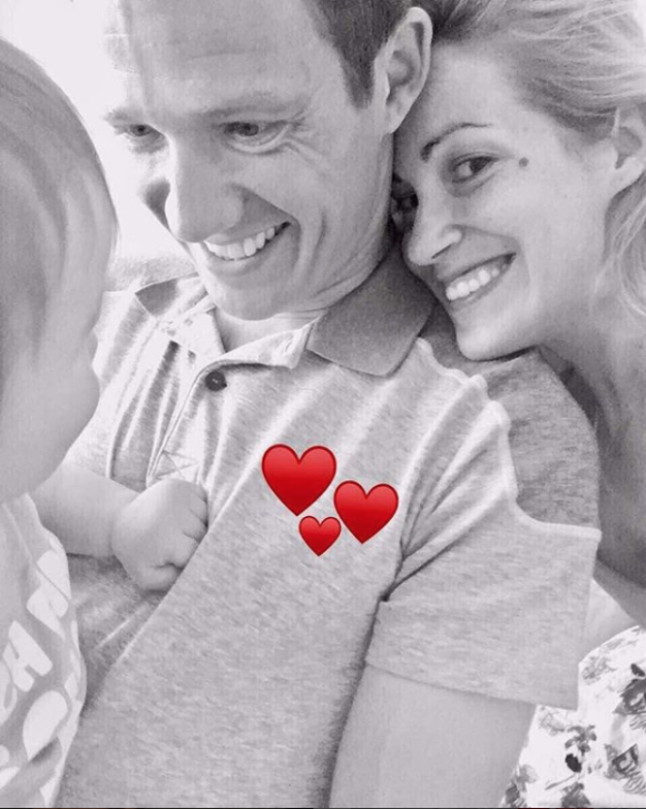 Sébastien Ogier et sa femme Andrea Kaiser avec leur fils Tim lors de son premier anniversaire, photo Instagram le 13 juin 2017.