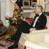 Le prince William et la duchesse de Cambridge, enceinte et en robe Erdem, lors de leur entretien avec le Premier ministre suédois Stefan Löfven et son épouse, à l'occasion d'un dîner à la résidence de l'ambassadeur de Grande-Bretagne à Stockholm le 30 janvier 2018.
