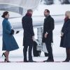 La duchesse Catherine de Cambridge, enceinte, et le prince William ont atterri à Oslo le 1er février 2018 pour la suite de leur visite officielle en Scandinavie, accueillis par le prince héritier Haakon et la princesse Mette-Marit de Norvège.