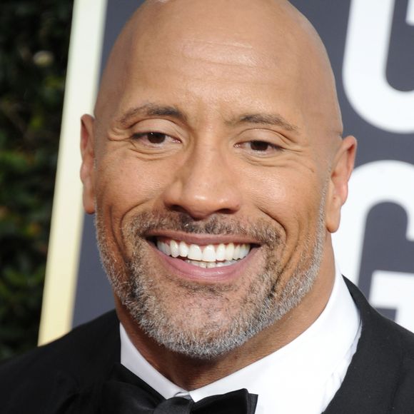 Dwayne Johnson (The Rock) sur le tapis rouge de la 75ème cérémonie des Golden Globe Awards au Beverly Hilton à Los Angeles, le 7 janvier 2018. © © Dave Longendyke/Globe Photos via Zuma/Bestimage