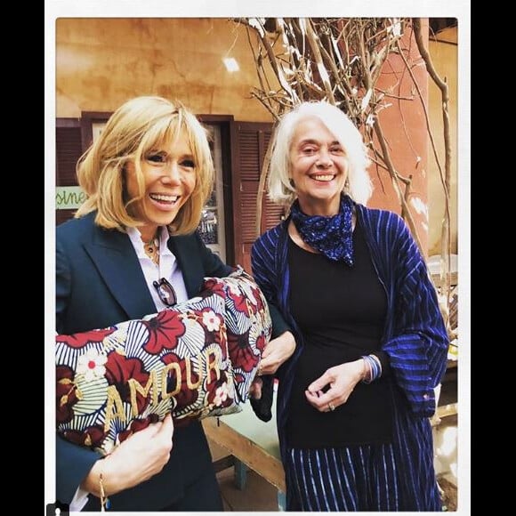 Brigitte Macron a rencontré Valérie Schlumberger, la maman de Léa Seydoux, au Sénégal. Instagram, le 2 février 2018. 