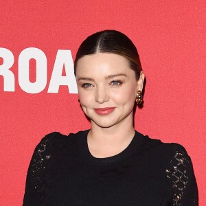 Miranda Kerr au vernissage de l'exposition 'Jasper Johns: Something Resembling Truth', en association avec Louis Vuitton, au musée The Broad. Los Angeles, le 8 février 2018.