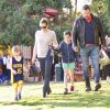 Jennifer Garner et Ben Affleck se retrouvent pour aller encourager leur fils Samuel à un match de football à Brentwood. La petite Seraphina est de la partie, plus tard Ben repart à moto! Le 27 janvier 2018