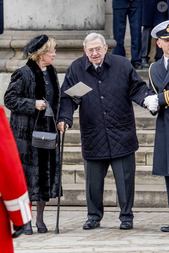 La reine Anne-Marie, soeur de la reine Margrethe II, et le roi Constantin de Grèce lors des obsèques du prince Henrik de Danemark le 20 février 2018 en l'église du palais de Christiansborg à Copenhague.