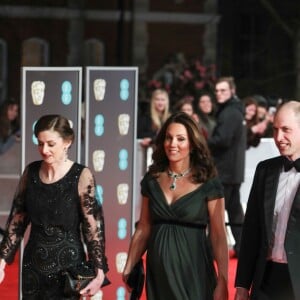 Kate Middleton (enceinte) et le prince William à la 71ème cérémonie des British Academy Film Awards (BAFTA) au Royal Abert Hall à Londres, le 18 février 2018.