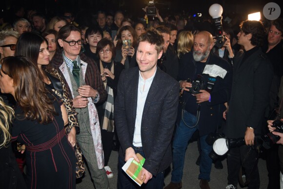 Christopher Bailey is congratualted by well wishers on the catwalk after the Burberry London Fashion Week show, held at the Dimco buildings, London, UK, Saturday, February 17th 2018. Photo by Matt Crossick/ EMPICS Entertainment/ABACAPRESS.COM18/02/2018 - London