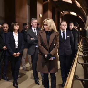 Exclusif - Antoine Verney, le maire Patrick Gomont, le maire-adjoint Loïc Jamin et Pierre-Olivier Costa - La première dame de France Brigitte Macron en visite privée au musée de la Tapisserie de Bayeux. Le 19 février 2018 © Stéphane Maurice / Ville de Bayeux / Bestimage