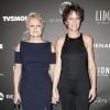 Muriel Robin et sa compagne Anne Le Nen - Photocall - 12ème cérémonie des Globes de Cristal au Lido à Paris, le 12 février 2018. © Rachid Bellak / Pool / Bestimage