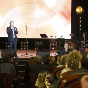 Exclusif - Raphaël Mezrahi et Laurent Baffie - 5e édition de "La Nuit de la Déprime" aux Folies Bergère à Paris le 12 février 2018. © Alain Guizard/Bestimage