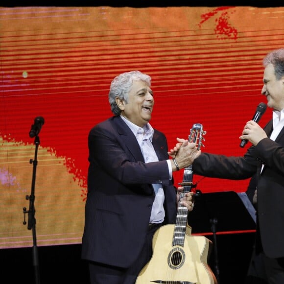 Exclusif - Enrico Macias et Raphaël Mezrahi - 5e édition de "La Nuit de la Déprime" aux Folies Bergère à Paris le 12 février 2018. © Alain Guizard/Bestimage