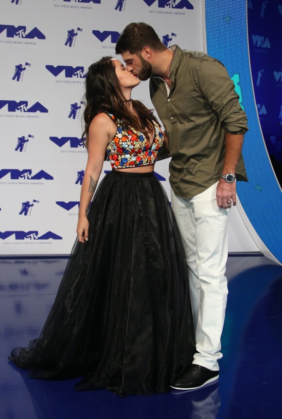 Jenelle Evans et son mari Courtland Rogers aux MTV Video Music Awards 2017 à Inglewood, le 27 août 2017.