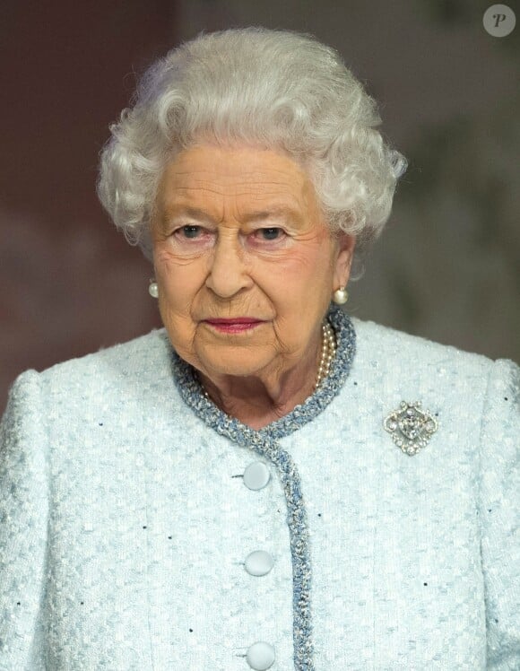 La reine Elizabeth II lors de la remise des Queen Elizabeth II Awards for British Design durant la Fashion Week à Londres le 20 février 2018.