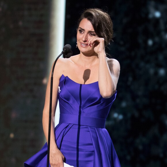 Penélope Cruz (Cesar d'honneur) - 43e cérémonie des Cesar à la salle Pleyel à Paris, le 2 mars 2018. © Dominique Jacovides - Olivier Borde / Bestimage