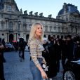 Sienna Miller - Défilé Louis Vuitton collection automne-hiver 2018/2019 au Musée du Louvre. Paris, le 6 mars 2018. © CVS / Veeren / Bestimage