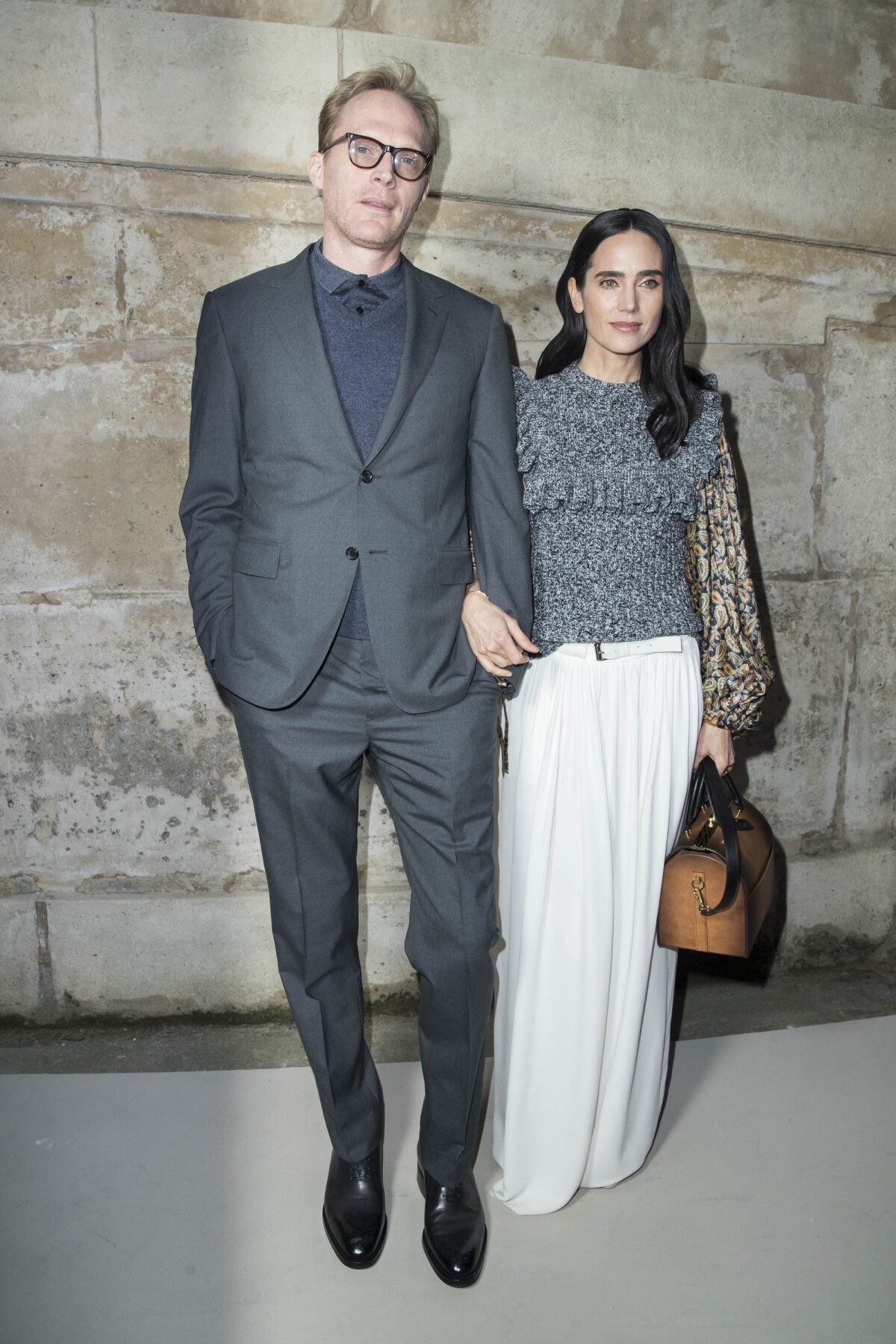 Photo Jennifer Connelly et son mari Paul Bettany Défilé Louis Vuitton collection automne