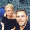 Linda (Les Anges 6) et son fils Alexandre prennent la pose.