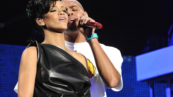 Rihanna "giflée" et Chris Brown "cogné", la polémique fait rage